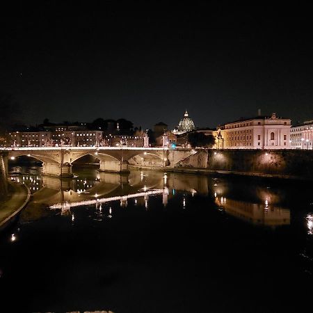 Apartamento Pantofola Del Papa Luxury At Vatican Roma Exterior foto