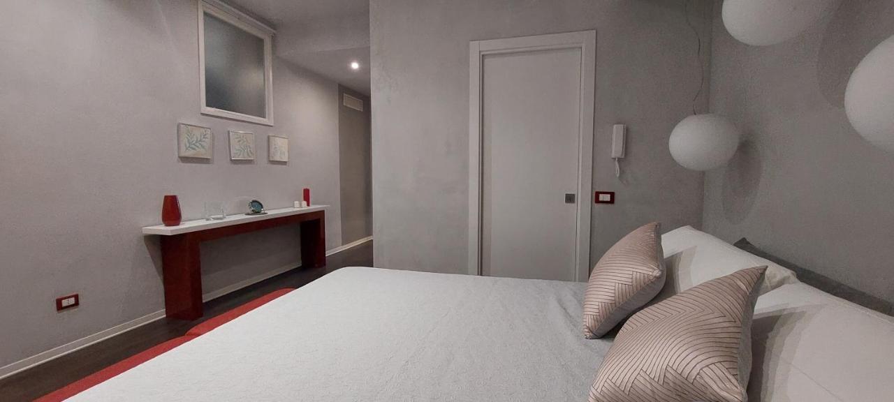 Apartamento Pantofola Del Papa Luxury At Vatican Roma Exterior foto