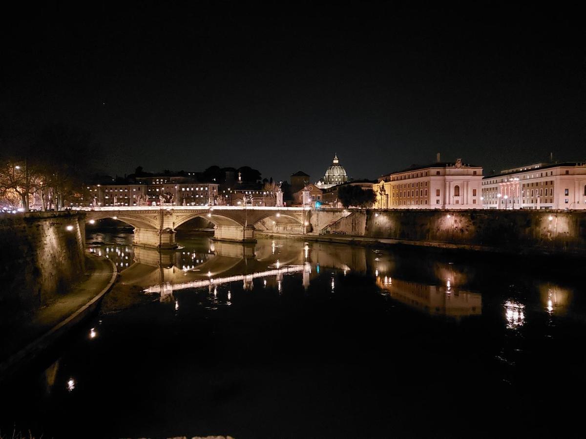Apartamento Pantofola Del Papa Luxury At Vatican Roma Exterior foto