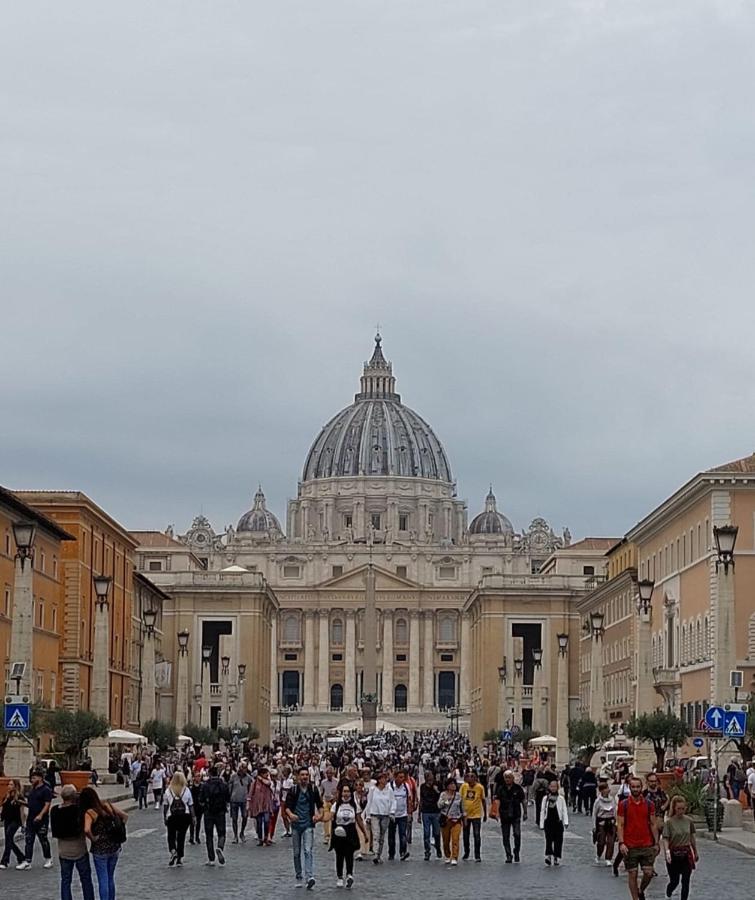 Apartamento Pantofola Del Papa Luxury At Vatican Roma Exterior foto
